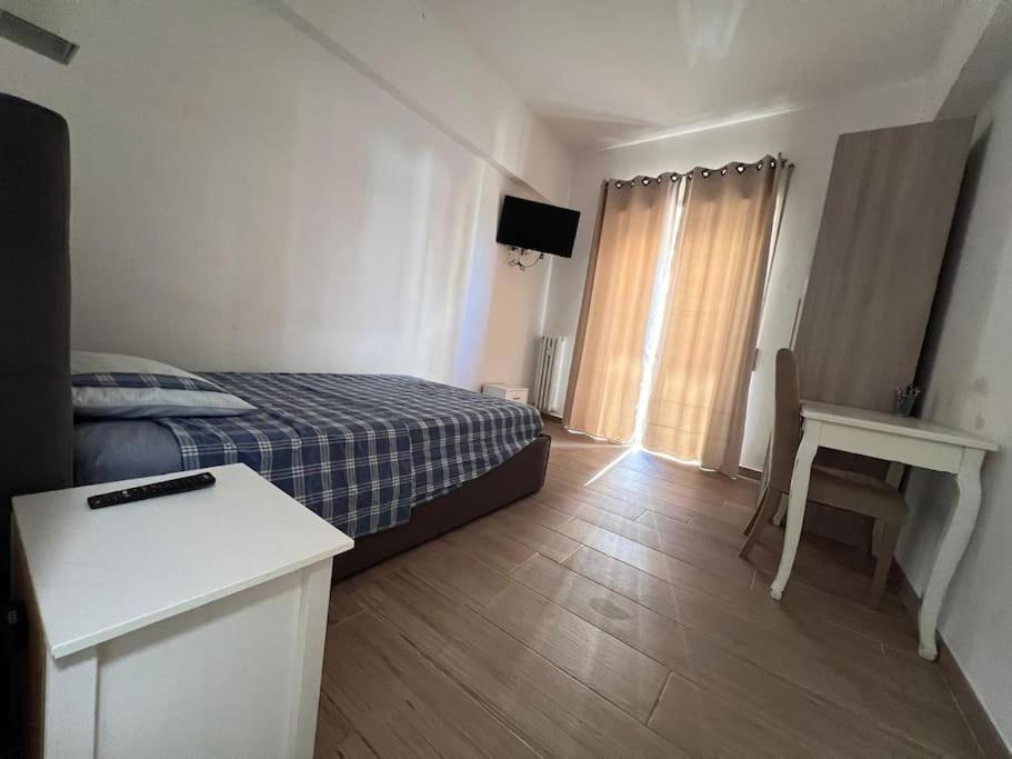 Apartment Grazioso Tiburtina - 3 Bedrooms