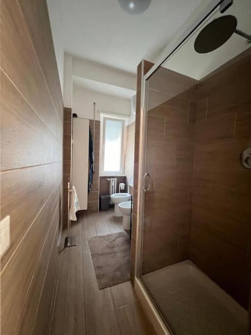 Grazioso Tiburtina - 3 Bedrooms Rom